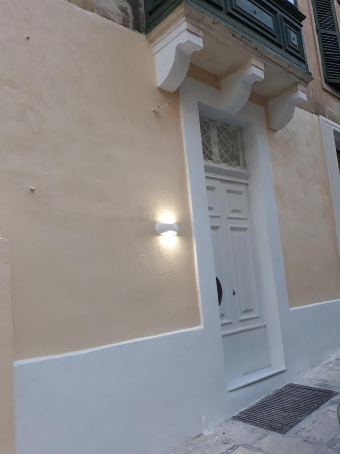 Door Eight Apartment Il-Furjana Ngoại thất bức ảnh